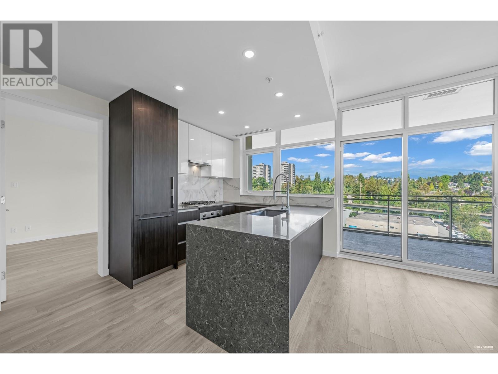 Listing Picture 11 of 40 : 901 5333 GORING STREET, Burnaby / 本拿比 - 魯藝地產 Yvonne Lu Group - MLS Medallion Club Member