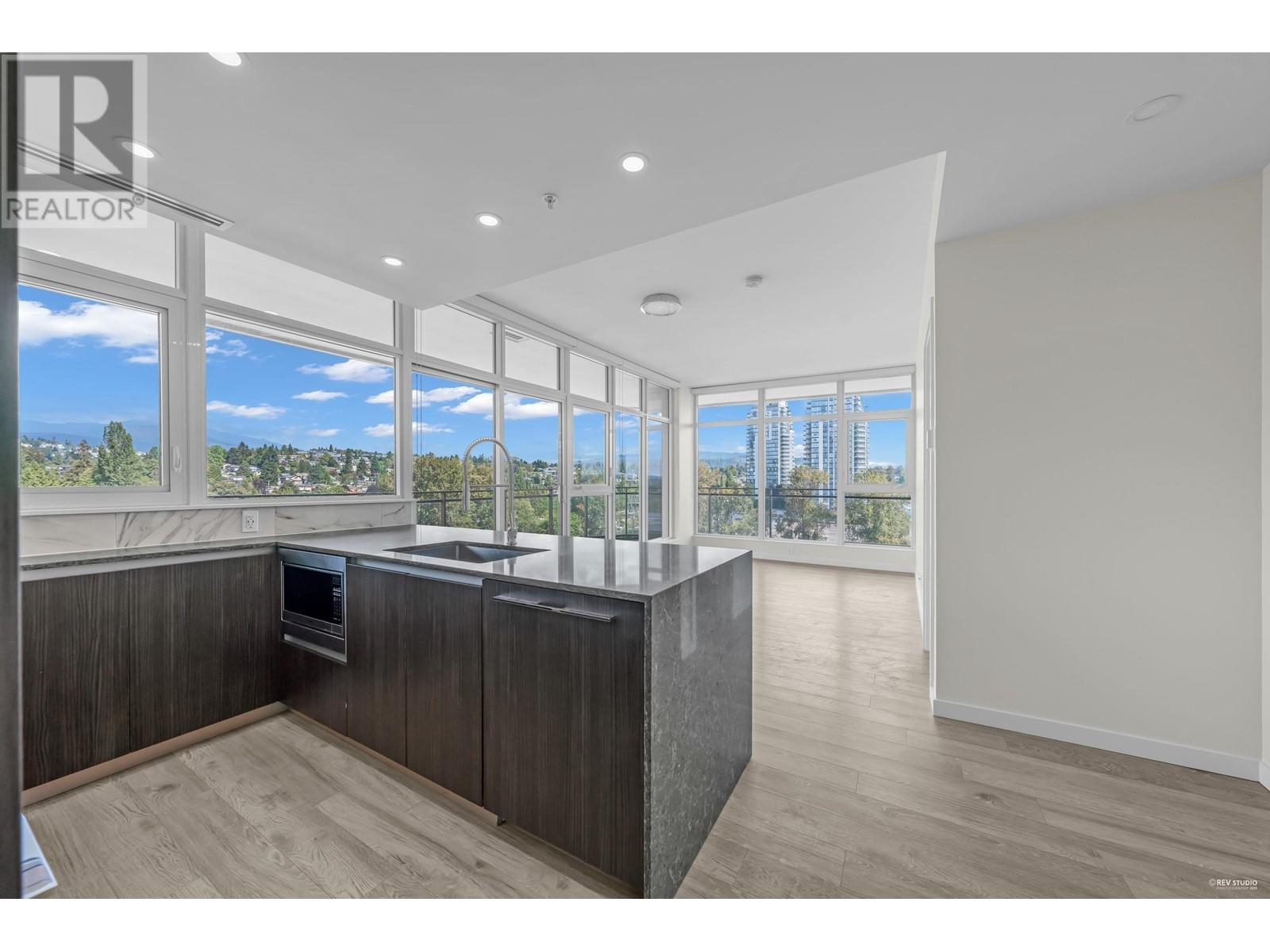 Listing Picture 9 of 40 : 901 5333 GORING STREET, Burnaby / 本拿比 - 魯藝地產 Yvonne Lu Group - MLS Medallion Club Member