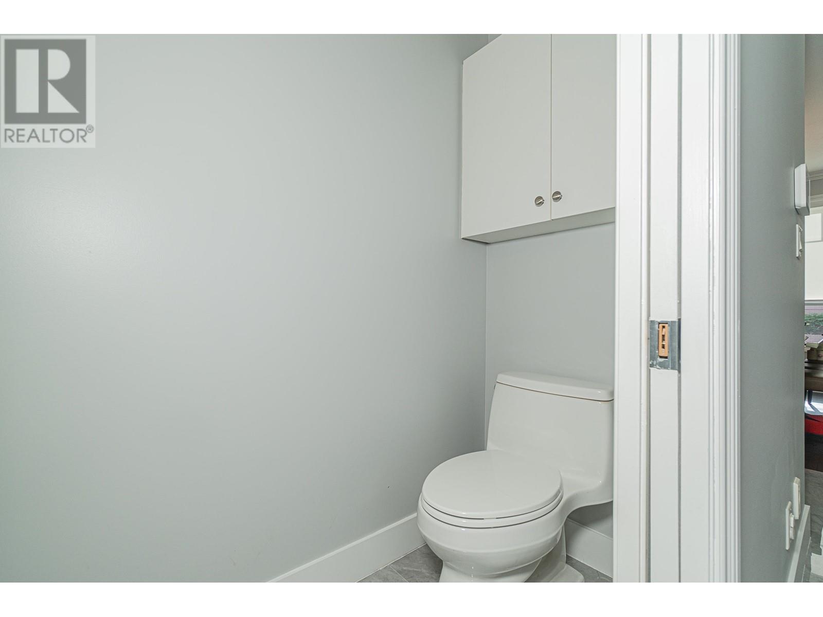 Listing Picture 13 of 31 : 7 7060 BLUNDELL ROAD, Richmond / 烈治文 - 魯藝地產 Yvonne Lu Group - MLS Medallion Club Member