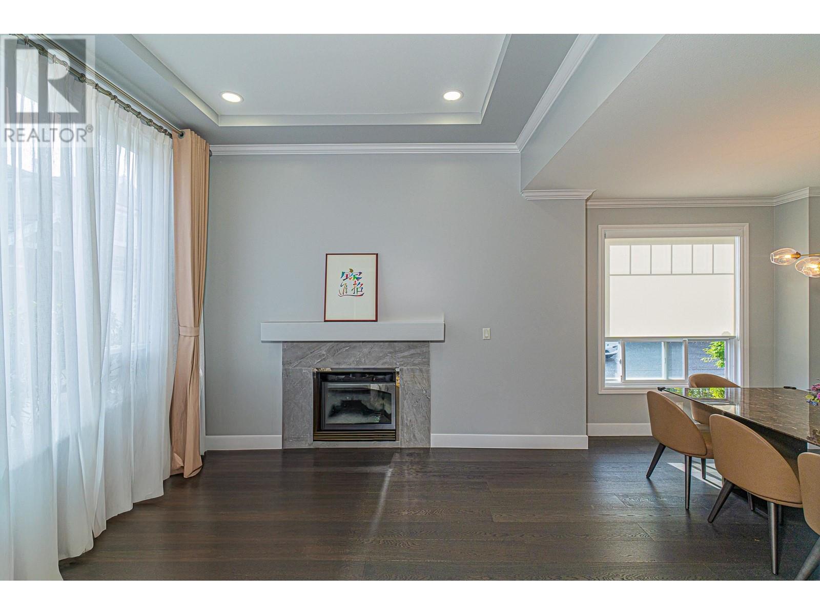 Listing Picture 9 of 31 : 7 7060 BLUNDELL ROAD, Richmond / 烈治文 - 魯藝地產 Yvonne Lu Group - MLS Medallion Club Member