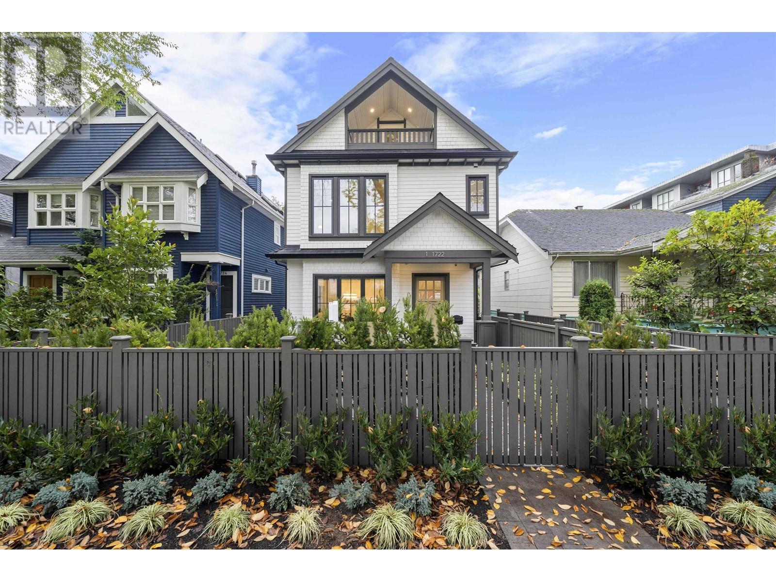 1 1722 E 6TH AVENUE, Vancouver