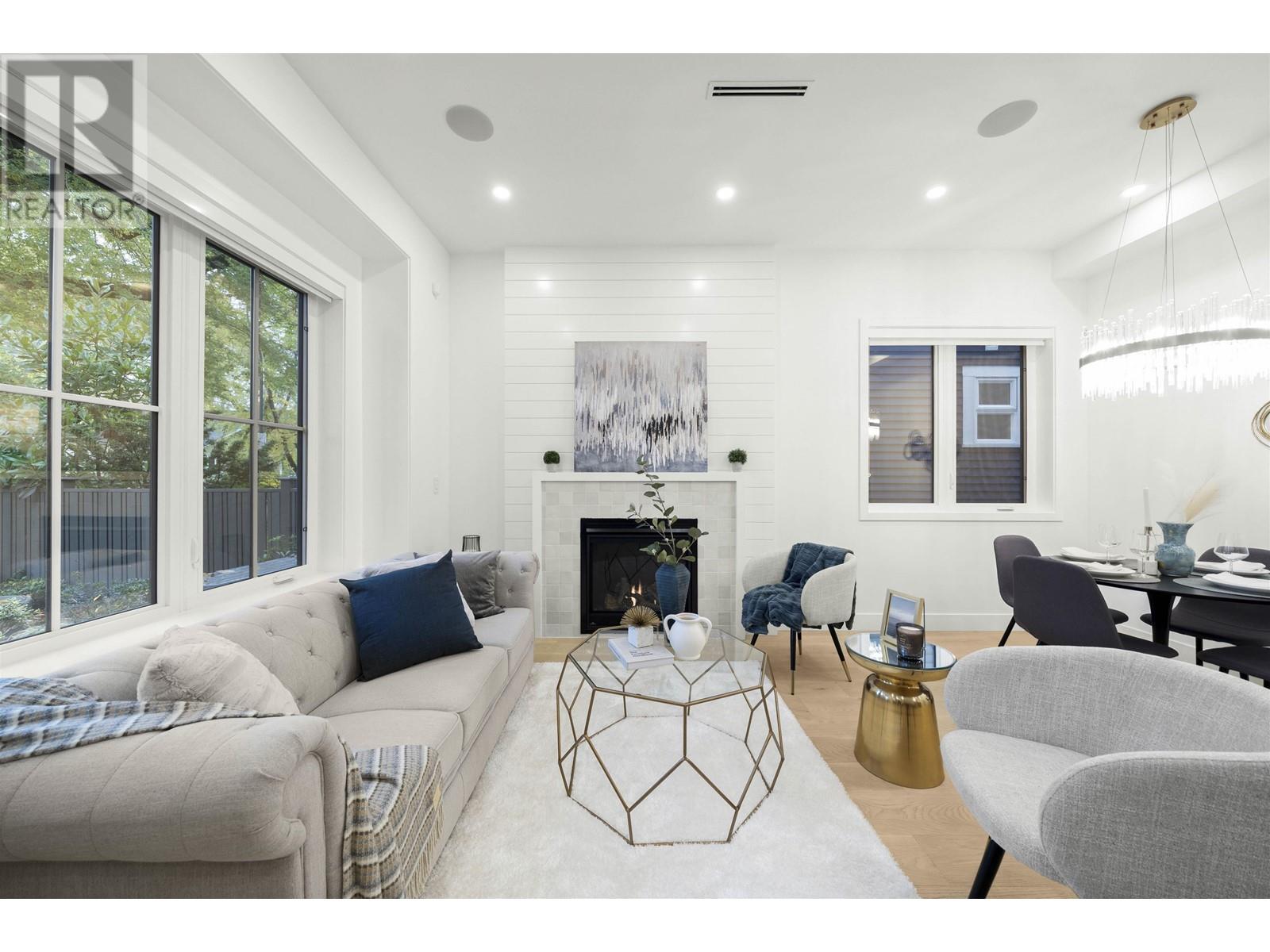 Listing Picture 6 of 27 : 1 1722 E 6TH AVENUE, Vancouver / 溫哥華 - 魯藝地產 Yvonne Lu Group - MLS Medallion Club Member