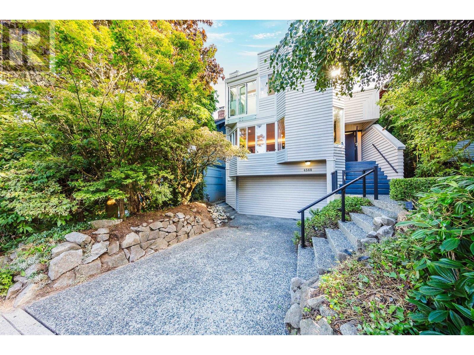 4560 BELMONT AVENUE, vancouver, British Columbia