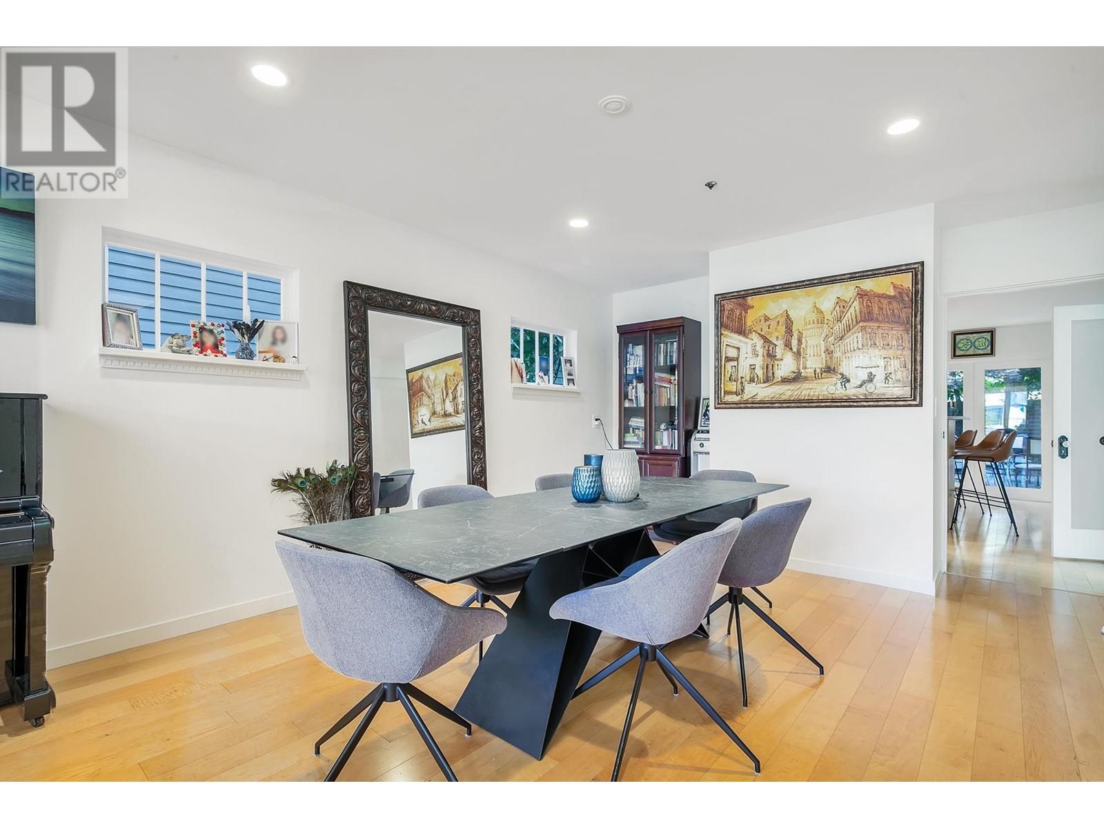 Listing Picture 6 of 32 : 4560 BELMONT AVENUE, Vancouver / 溫哥華 - 魯藝地產 Yvonne Lu Group - MLS Medallion Club Member