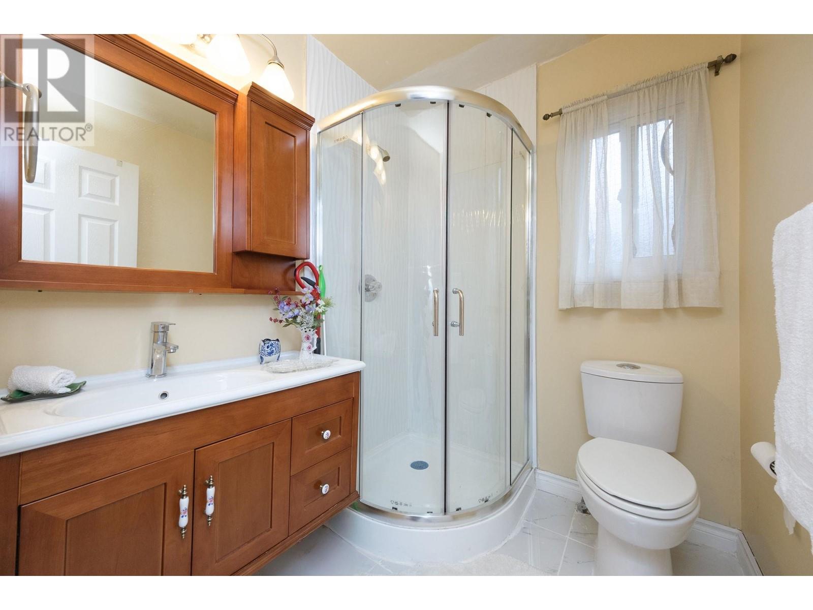 6140 Buckingham Place, Burnaby, British Columbia  V5E 3W5 - Photo 14 - R2955443