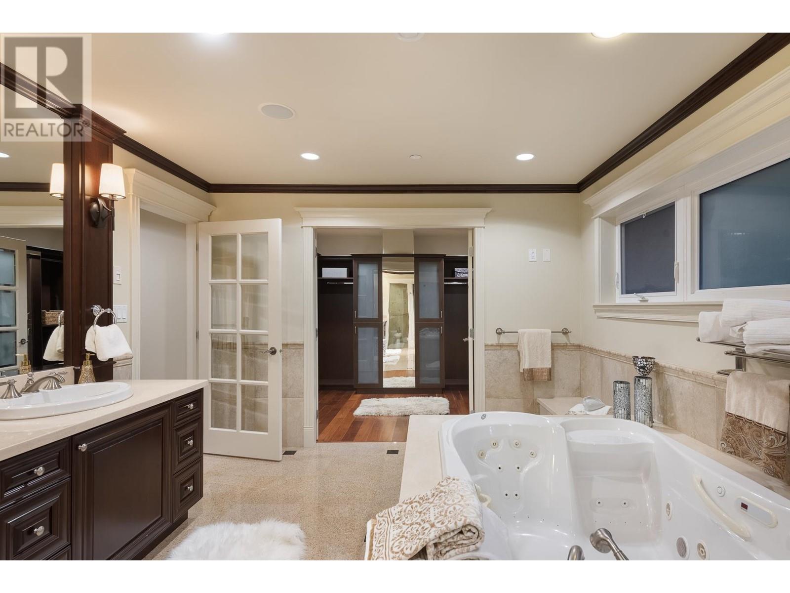 2533 Westhill Drive, West Vancouver, British Columbia  V7S 3A3 - Photo 30 - R2957181