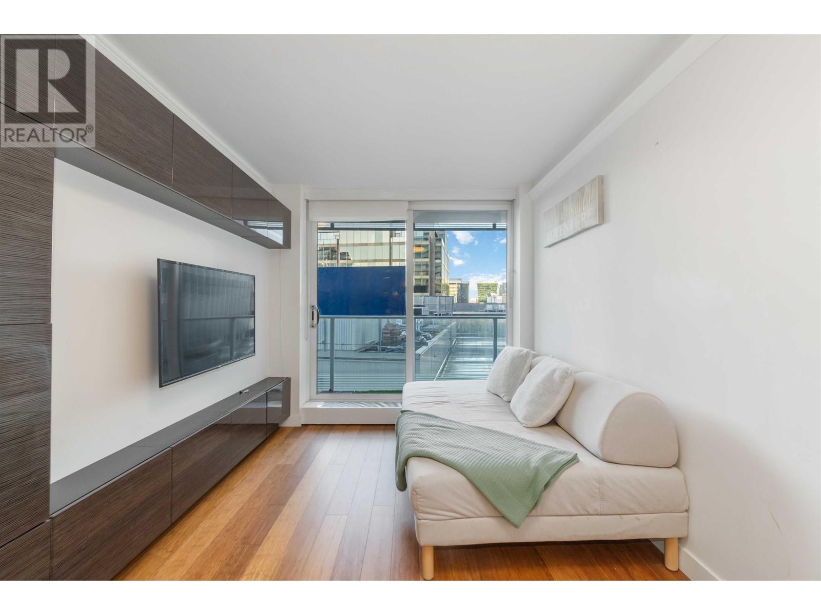 1705 777 Richards Street, Vancouver, British Columbia  V6B 0M6 - Photo 3 - R2957319