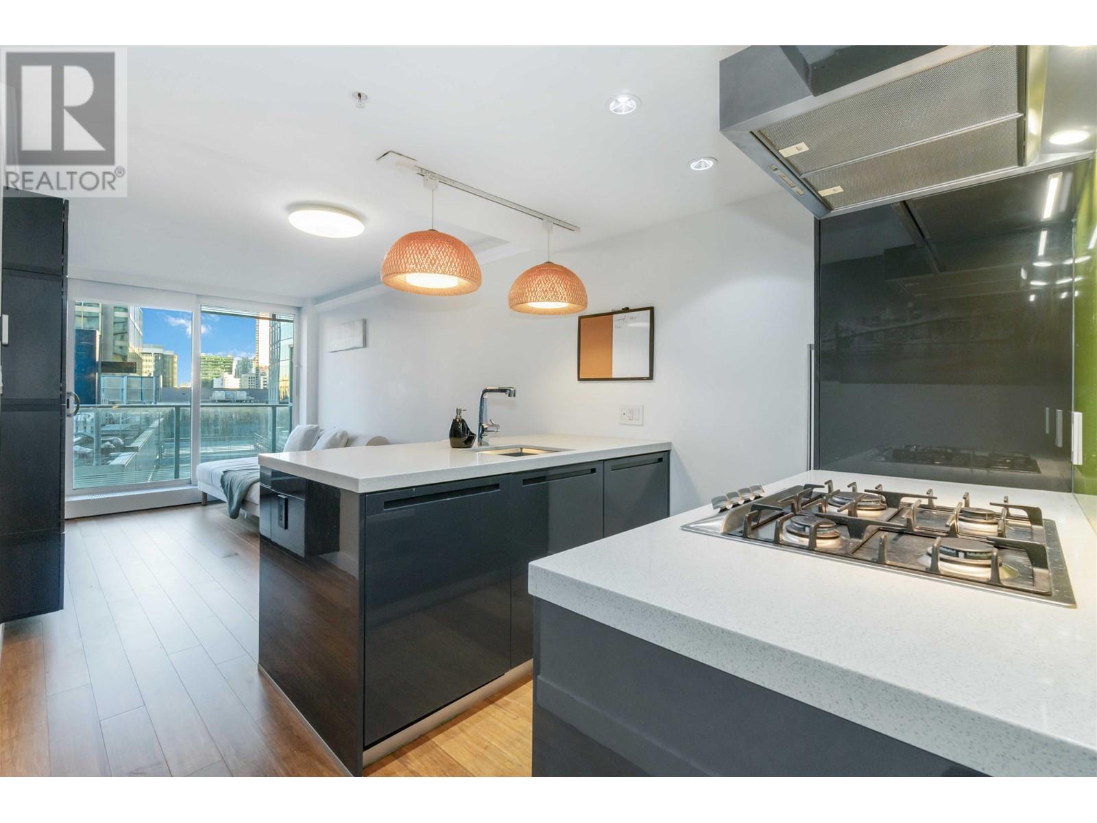 1705 777 Richards Street, Vancouver, British Columbia  V6B 0M6 - Photo 7 - R2957319