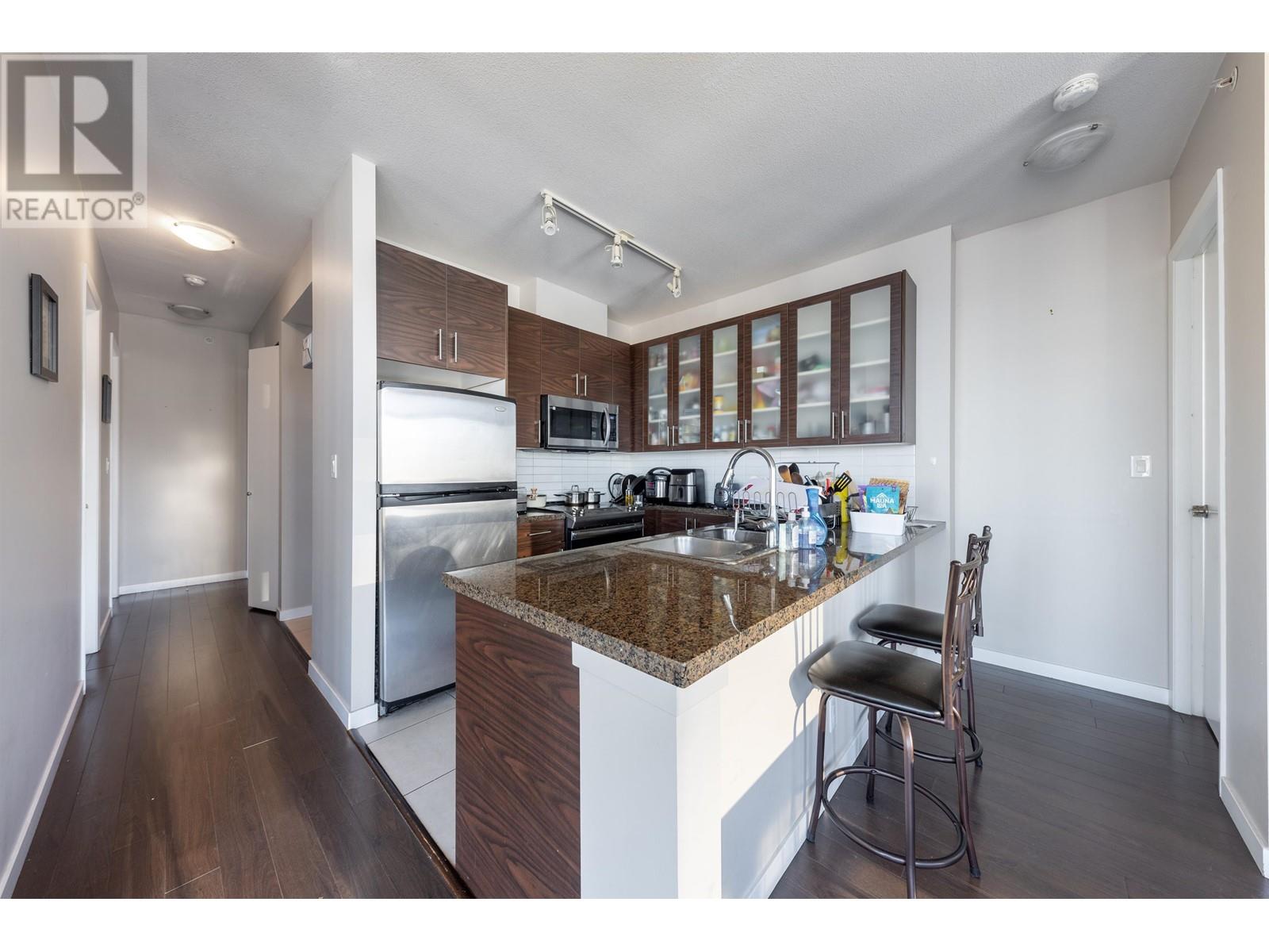 Listing Picture 10 of 38 : 2604 2355 MADISON AVENUE, Burnaby / 本拿比 - 魯藝地產 Yvonne Lu Group - MLS Medallion Club Member