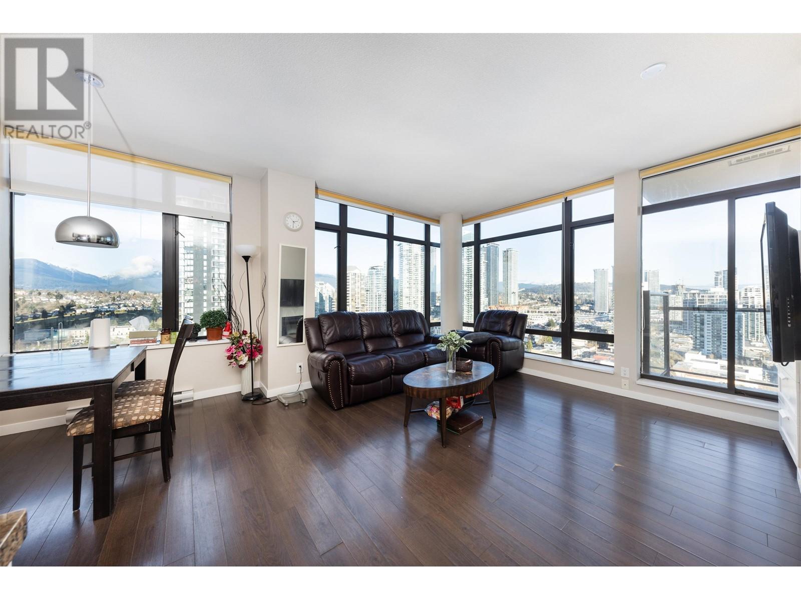 Listing Picture 3 of 38 : 2604 2355 MADISON AVENUE, Burnaby / 本拿比 - 魯藝地產 Yvonne Lu Group - MLS Medallion Club Member