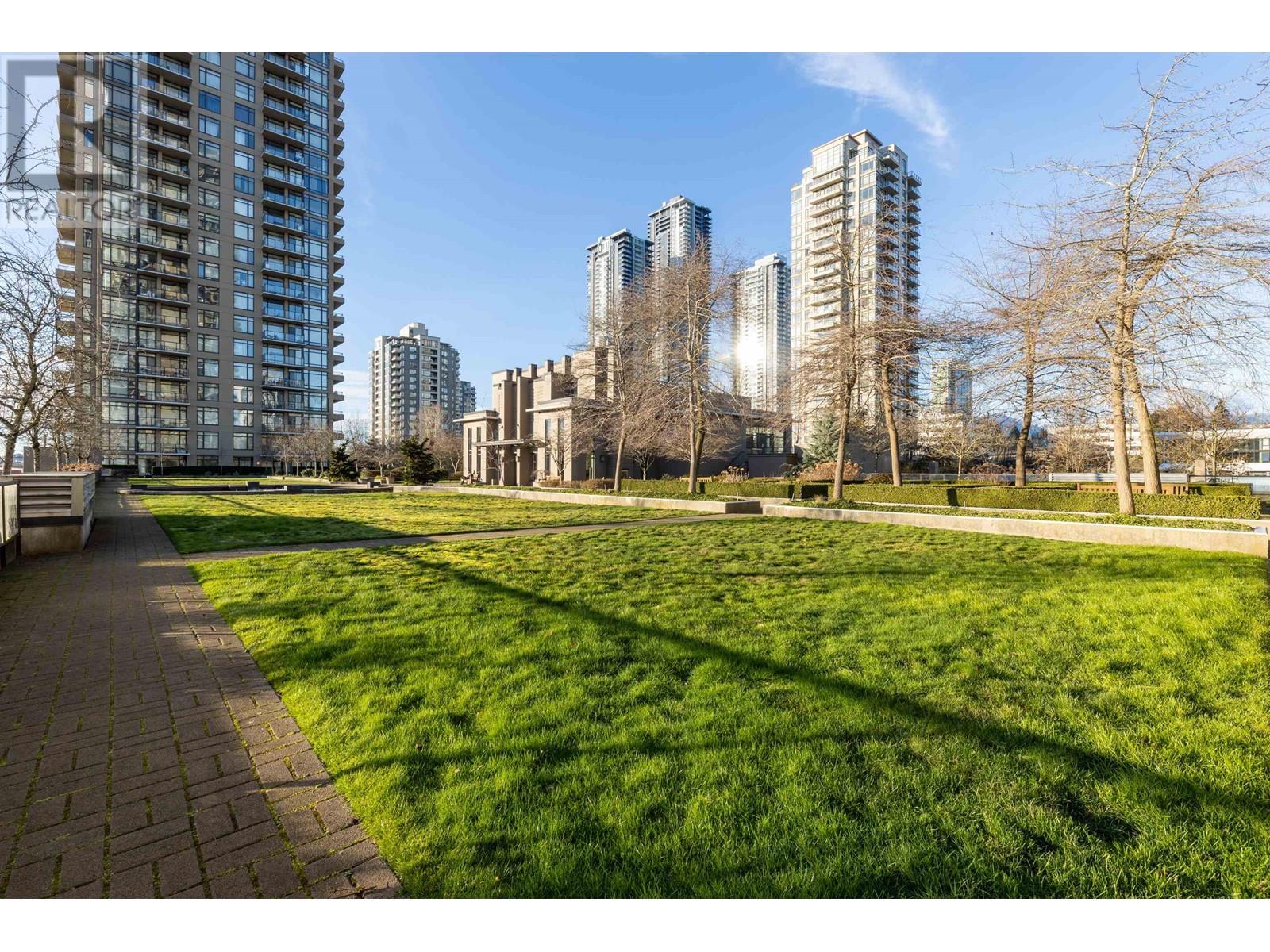 Listing Picture 35 of 38 : 2604 2355 MADISON AVENUE, Burnaby / 本拿比 - 魯藝地產 Yvonne Lu Group - MLS Medallion Club Member
