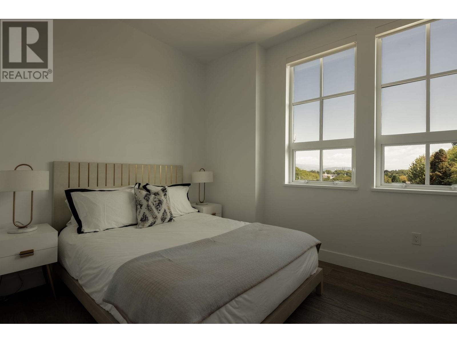 Listing Picture 24 of 40 : PH2 1009 LAURIER AVENUE, Vancouver / 溫哥華 - 魯藝地產 Yvonne Lu Group - MLS Medallion Club Member