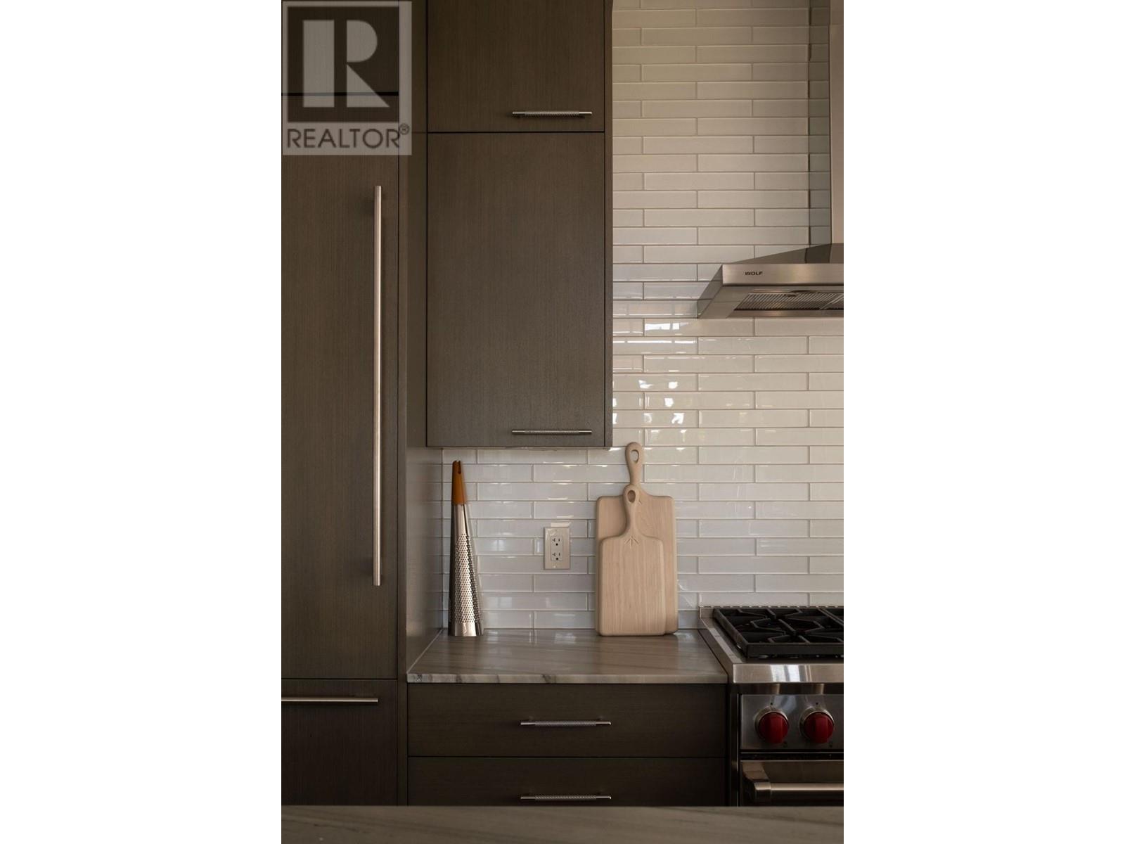 Listing Picture 17 of 40 : PH2 1009 LAURIER AVENUE, Vancouver / 溫哥華 - 魯藝地產 Yvonne Lu Group - MLS Medallion Club Member