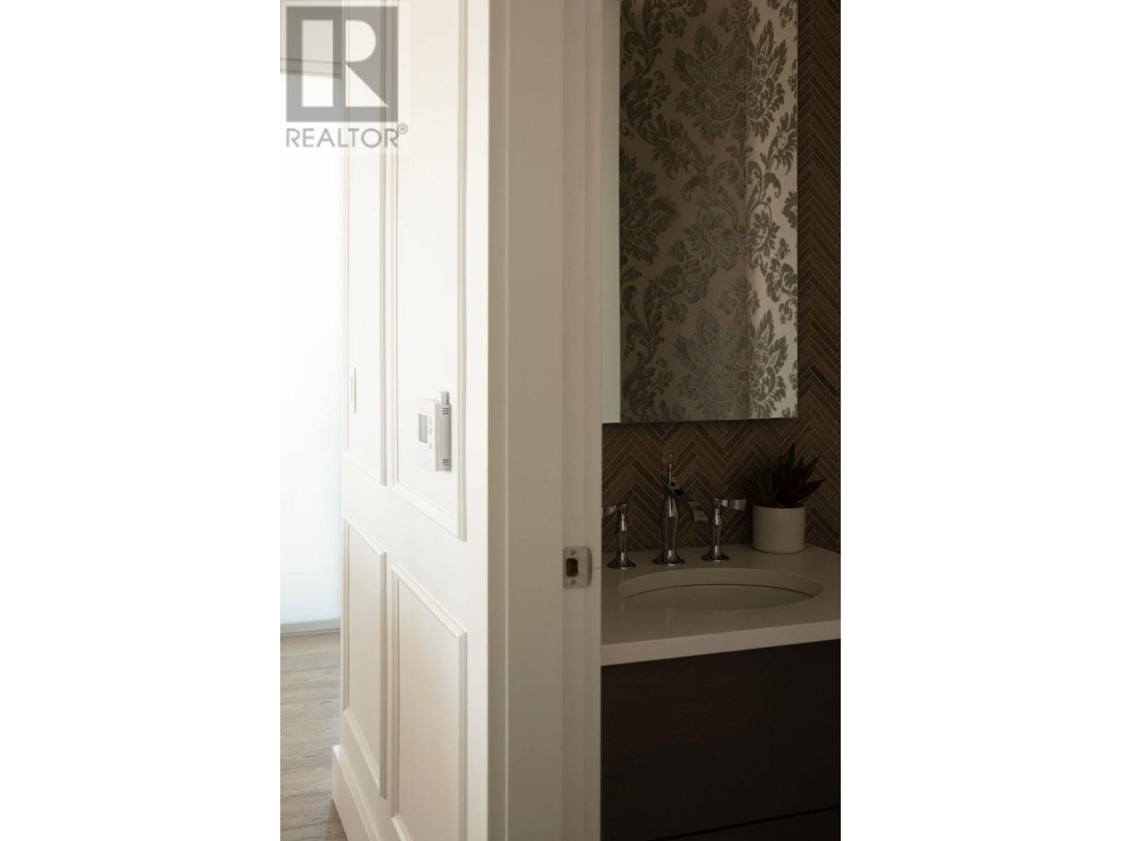 Listing Picture 28 of 40 : PH2 1009 LAURIER AVENUE, Vancouver / 溫哥華 - 魯藝地產 Yvonne Lu Group - MLS Medallion Club Member