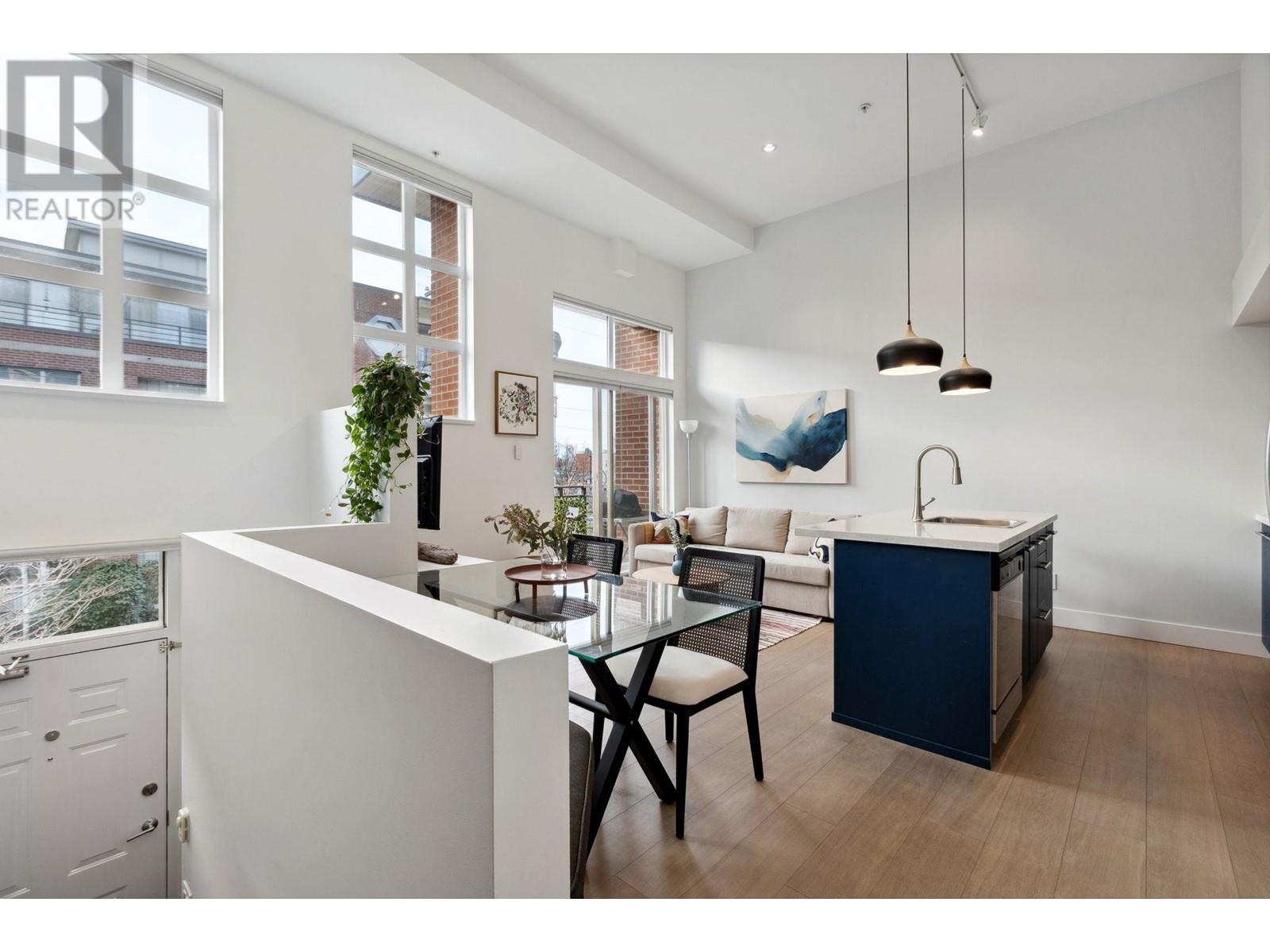 2838 Watson Street, Vancouver, British Columbia  V5T 3H3 - Photo 8 - R2956756