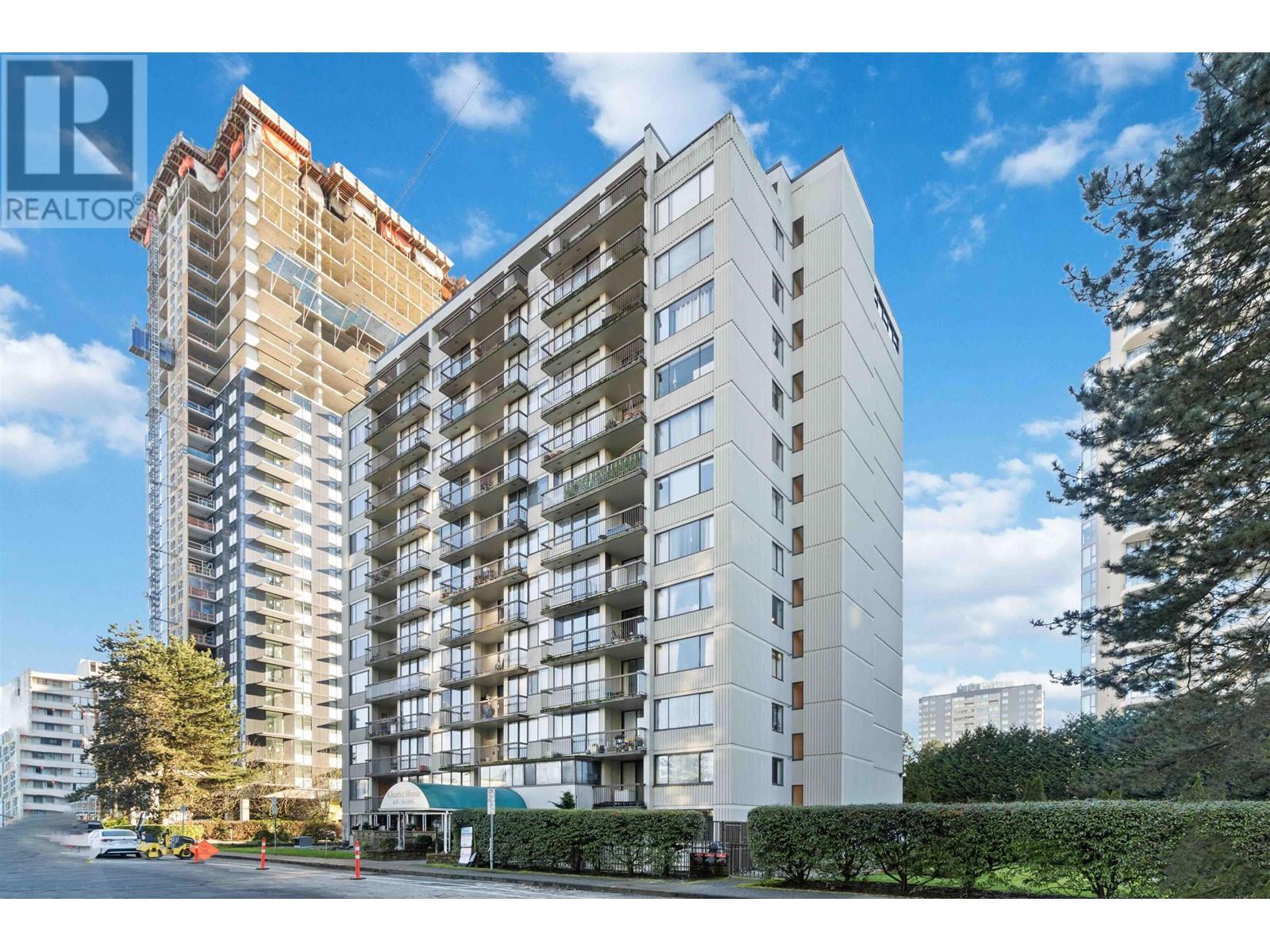 1005 620 Seventh Avenue, New Westminster, British Columbia V3M 5T6 - Photo 1 - R2957055