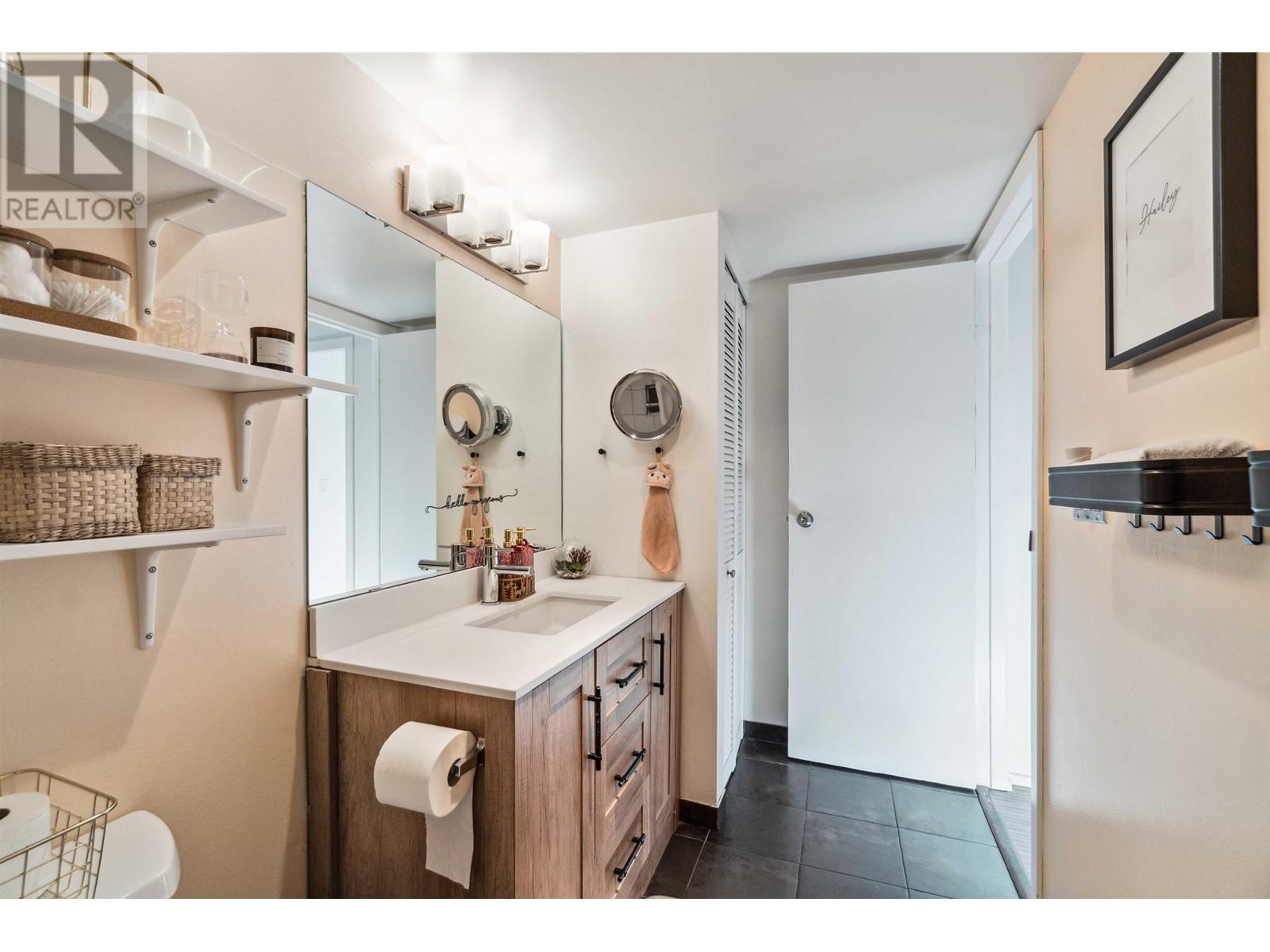 1005 620 Seventh Avenue, New Westminster, British Columbia V3M 5T6 - Photo 12 - R2957055