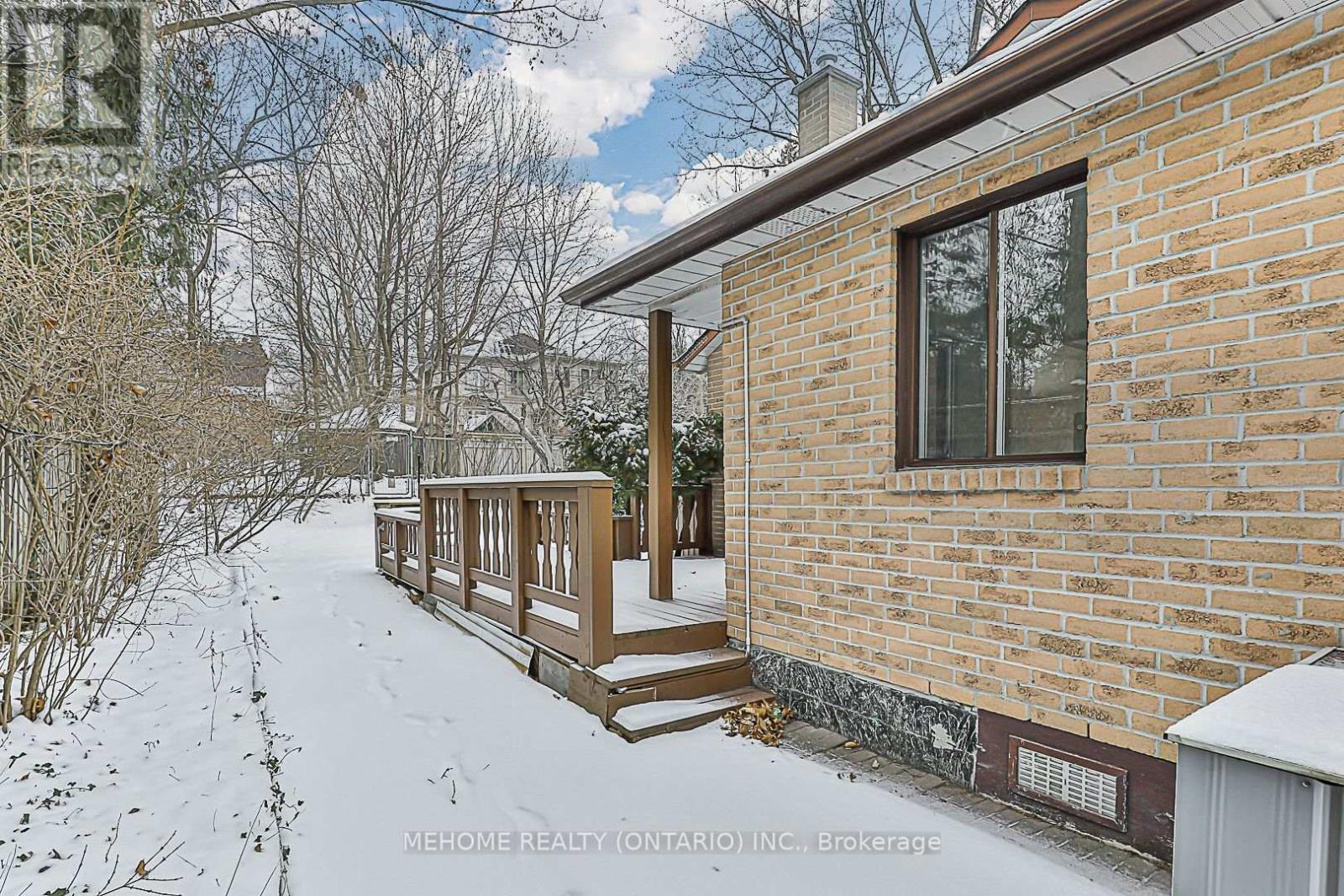 34 Sanderling Place, Toronto, Ontario  M3C 2J1 - Photo 29 - C11928314