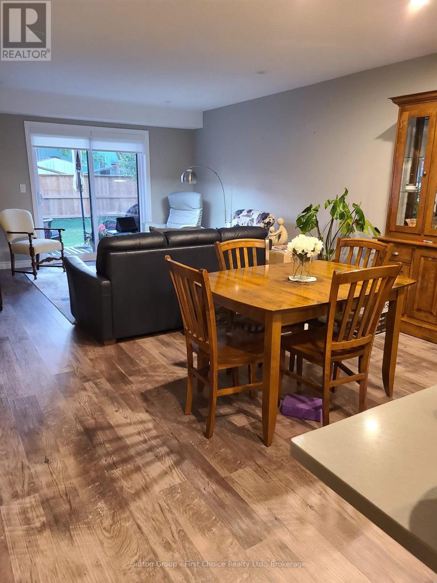 11 - 3194 Vivian Line, Stratford, Ontario  N5A 0H8 - Photo 3 - X11928359