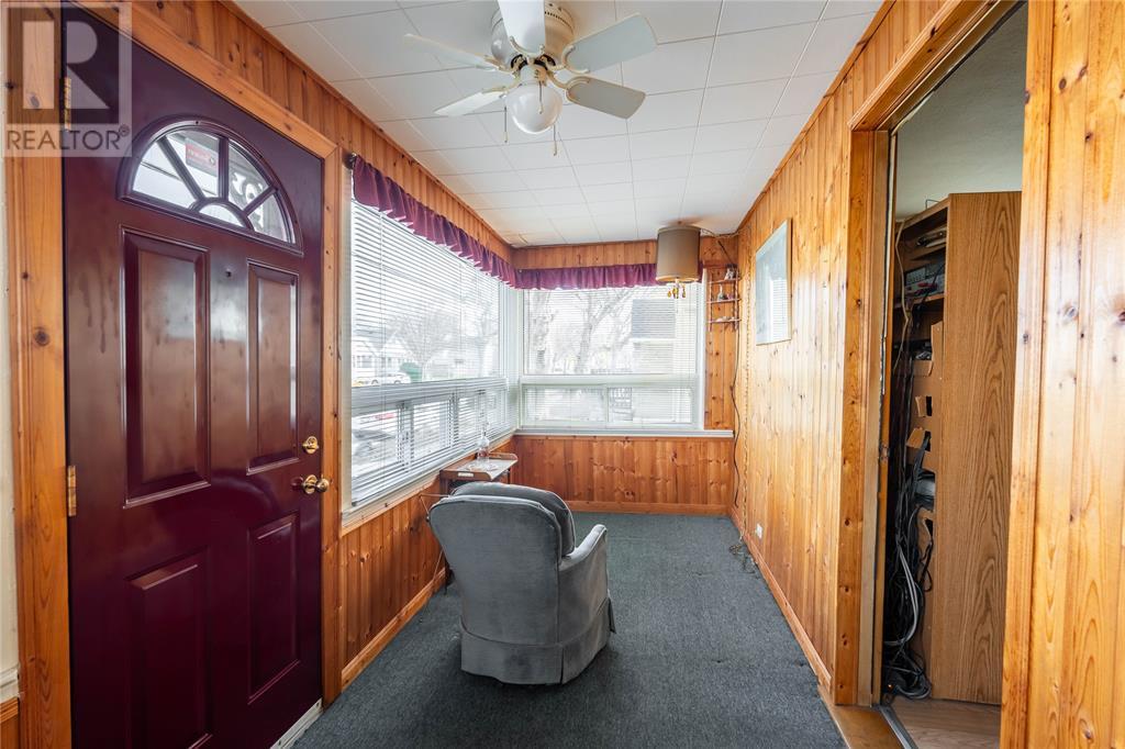 Property at 467 CONFEDERATION STREET image 5