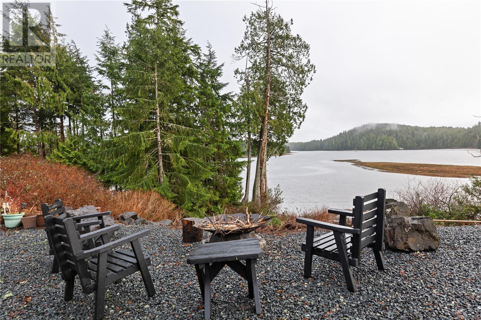 232 Albion Cres, Ucluelet, British Columbia  V0R 3A0 - Photo 44 - 952026