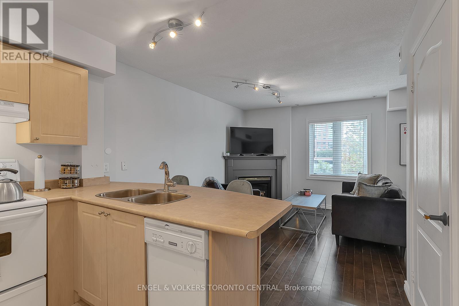 603 - 12 Sudbury Street S, Toronto, Ontario  M6J 3W7 - Photo 3 - C11928495