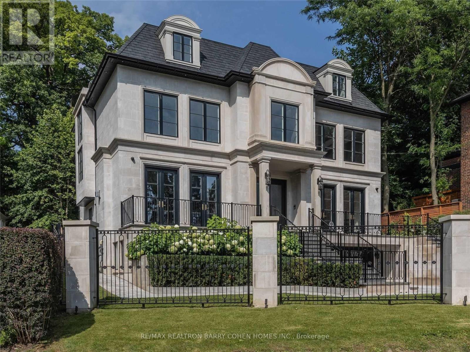 Property at 31 RUSSELL HILL ROAD image 3