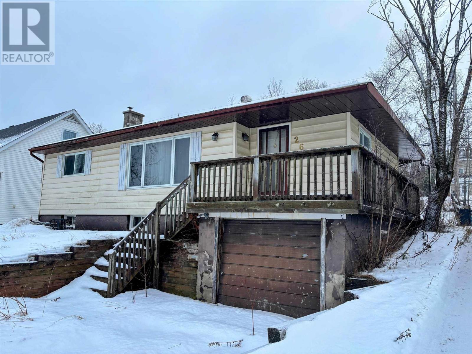 26 Neebig AVE, Manitouwadge, Ontario