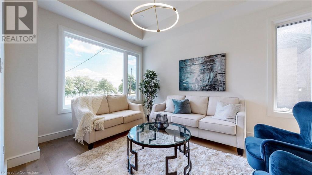 Property at 382A SOUTHCOTE Road image 4