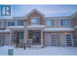 17 EDMINSTON DRIVE, Centre Wellington, Ontario