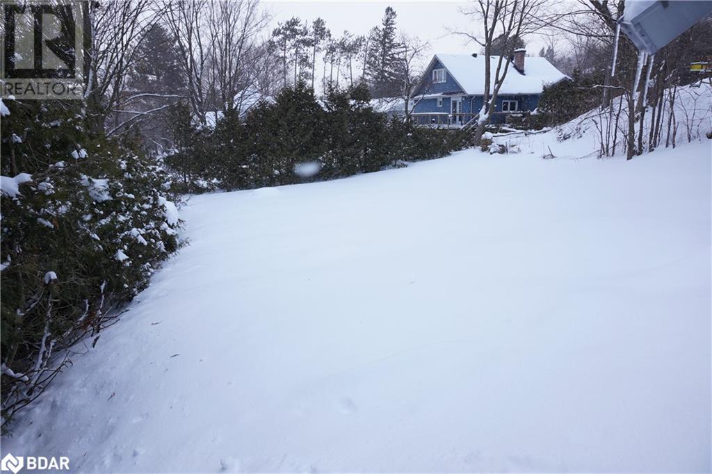 25 Simcoe Street, Penetanguishene, Ontario  L9M 1A8 - Photo 17 - 40690882