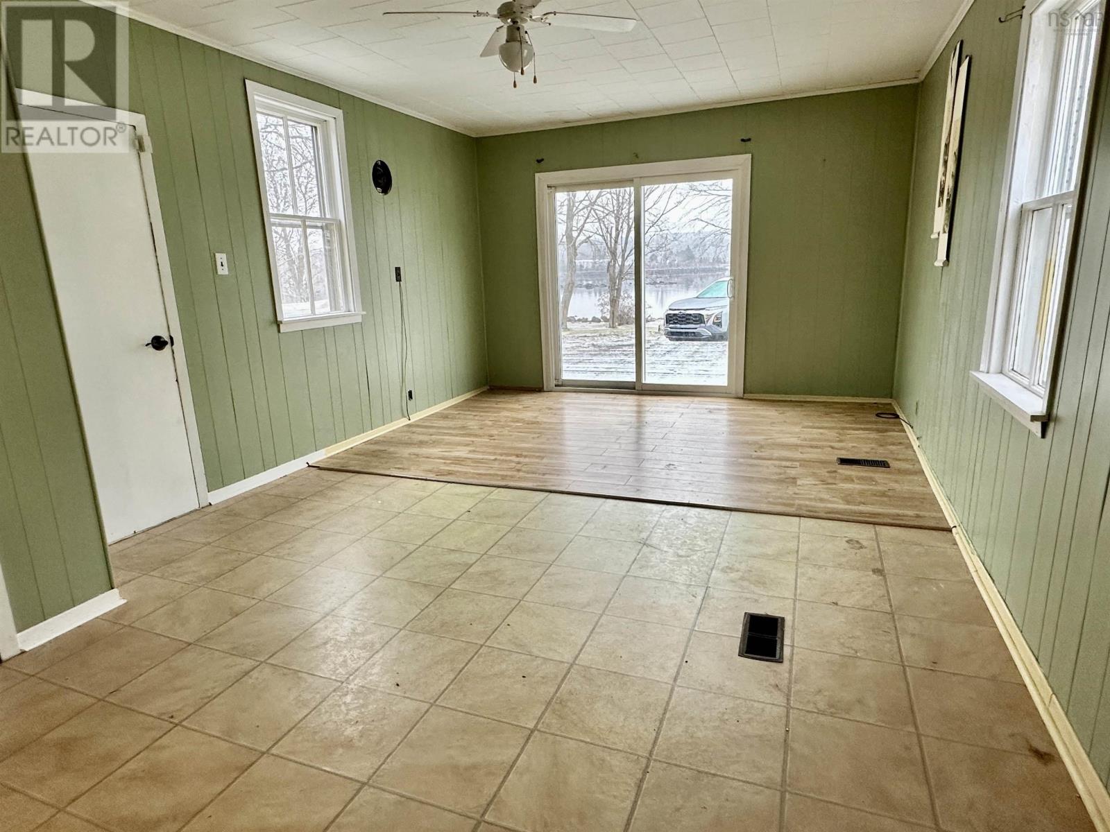 41 Bristol Avenue, Liverpool, Nova Scotia  B0T 1K0 - Photo 7 - 202500953