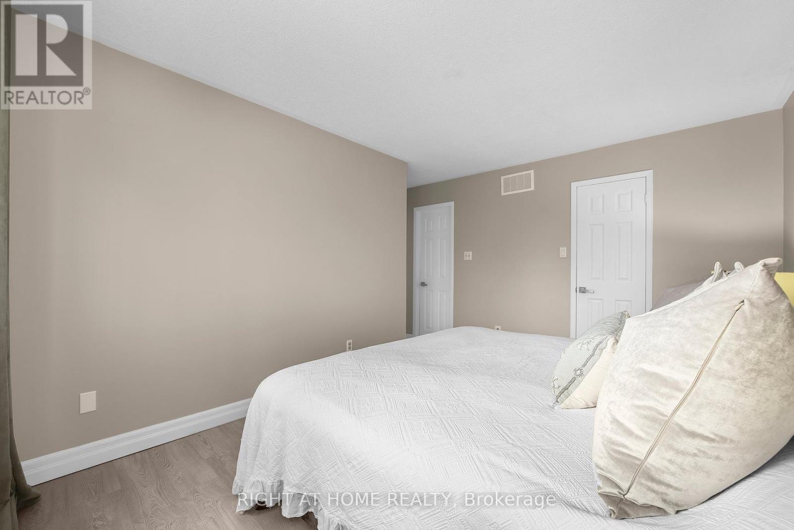 191 King Street, East Gwillimbury, Ontario  L0G 1M0 - Photo 17 - N11928717