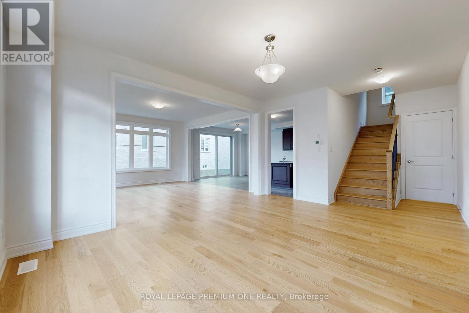 Property at 9 ANN MCKEE STREET image 4