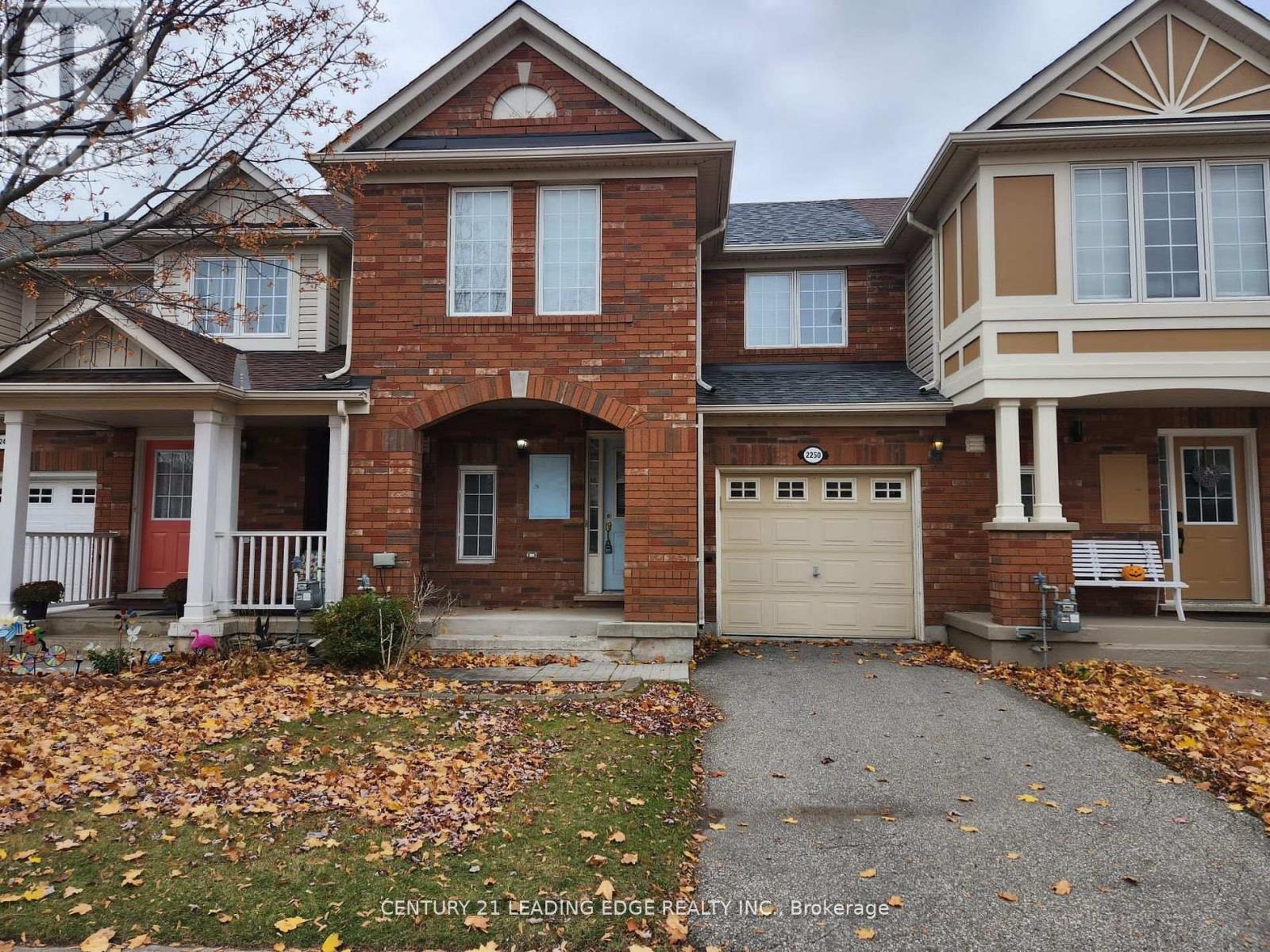 2250 BARONWOOD DRIVE, Oakville, Ontario