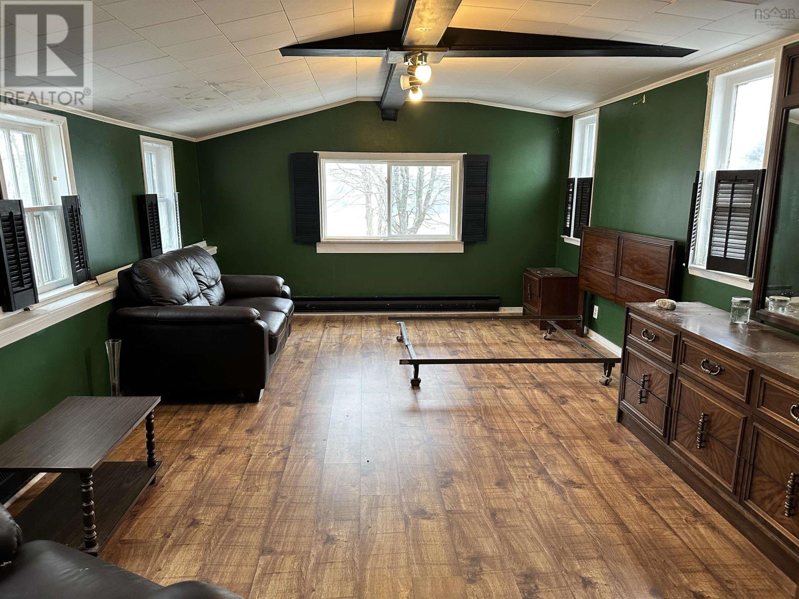 41 Bristol Avenue, Liverpool, Nova Scotia  B0T 1K0 - Photo 11 - 202500953