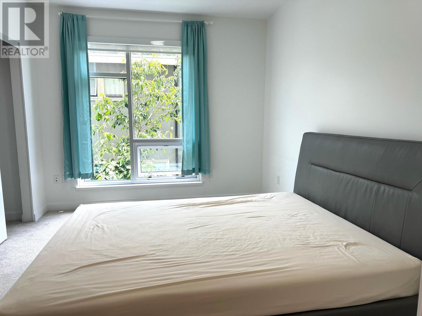 Listing Picture 9 of 18 : 208 4988 CAMBIE STREET, Vancouver / 溫哥華 - 魯藝地產 Yvonne Lu Group - MLS Medallion Club Member