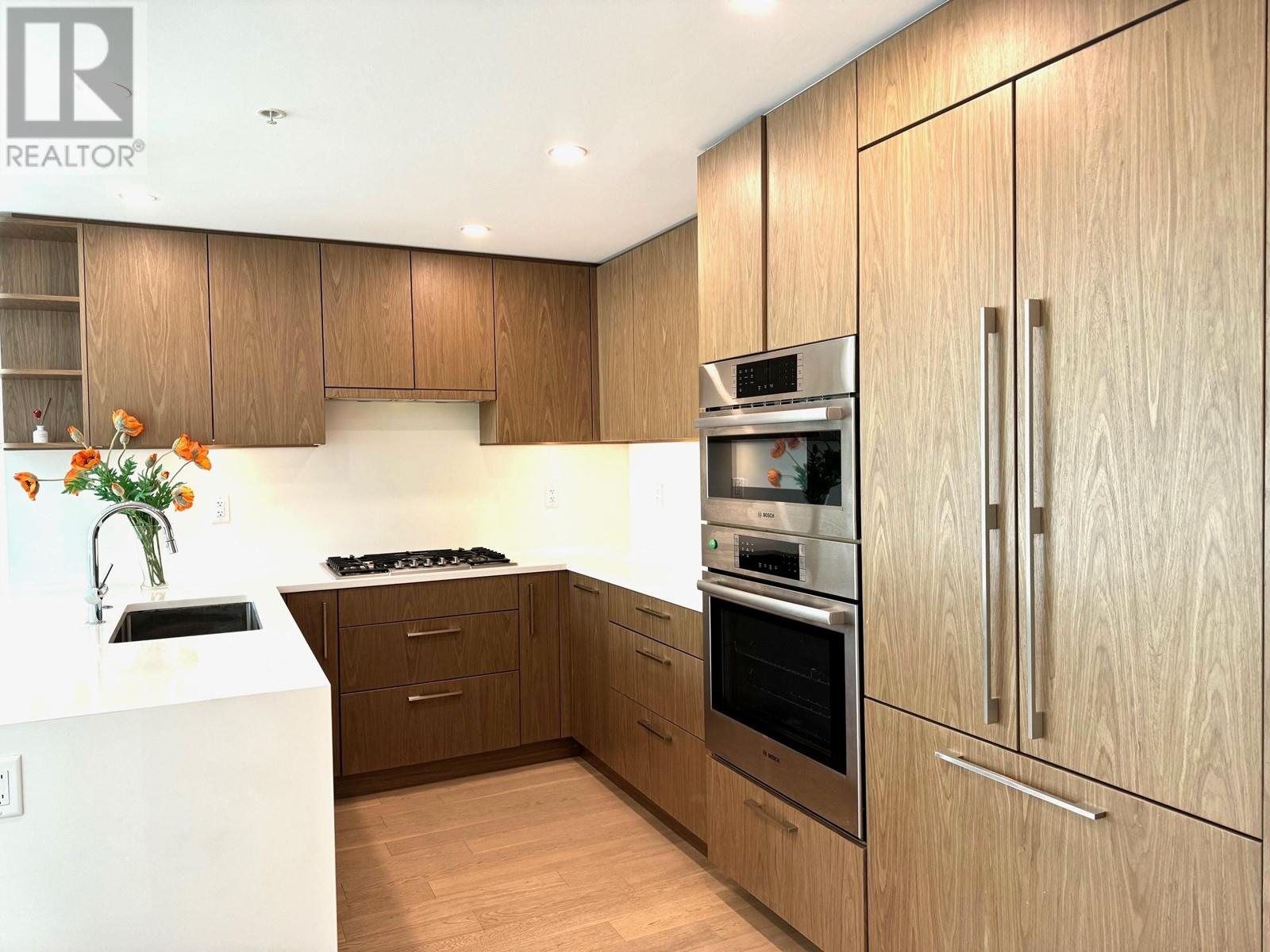 Listing Picture 6 of 18 : 208 4988 CAMBIE STREET, Vancouver / 溫哥華 - 魯藝地產 Yvonne Lu Group - MLS Medallion Club Member