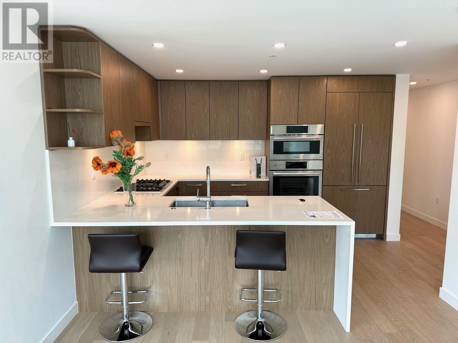 Listing Picture 5 of 18 : 208 4988 CAMBIE STREET, Vancouver / 溫哥華 - 魯藝地產 Yvonne Lu Group - MLS Medallion Club Member