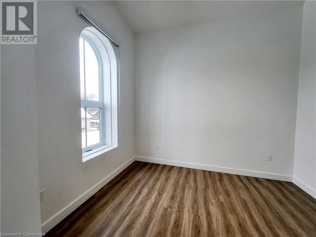 75 Huron Street Unit# 203, New Hamburg, Ontario  N3A 1K1 - Photo 4 - 40688003