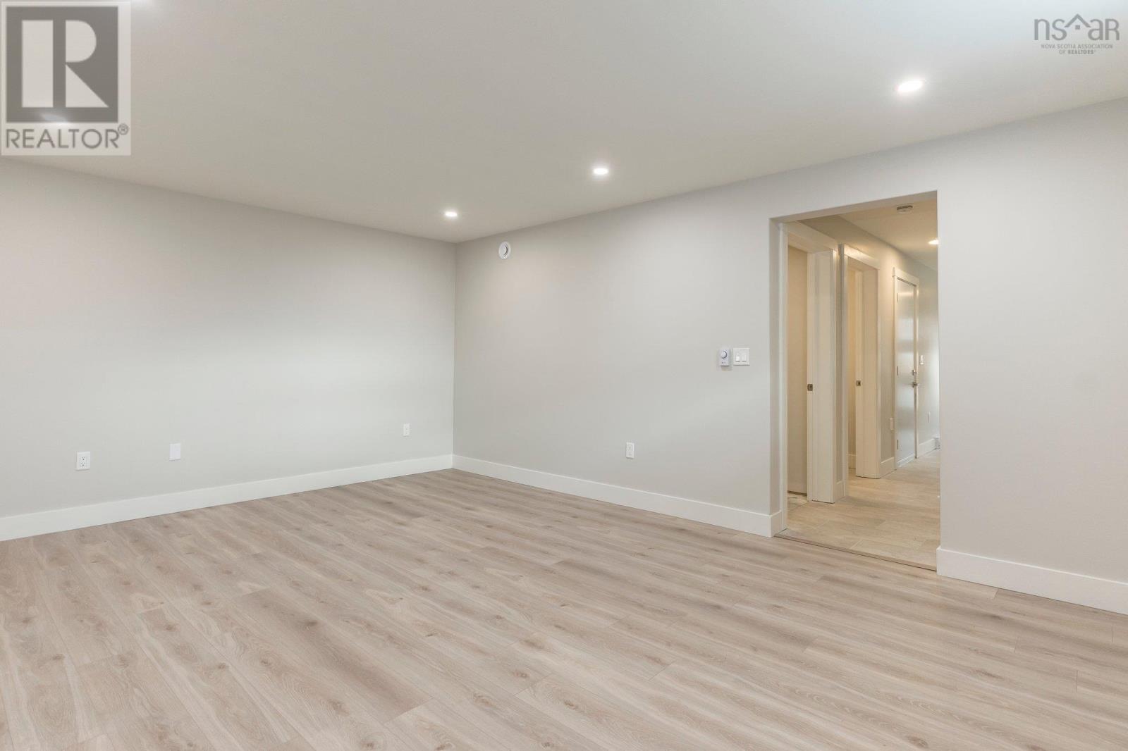 9 Viewcrest Drive, Halifax, Nova Scotia  B3S 0G6 - Photo 35 - 202500983