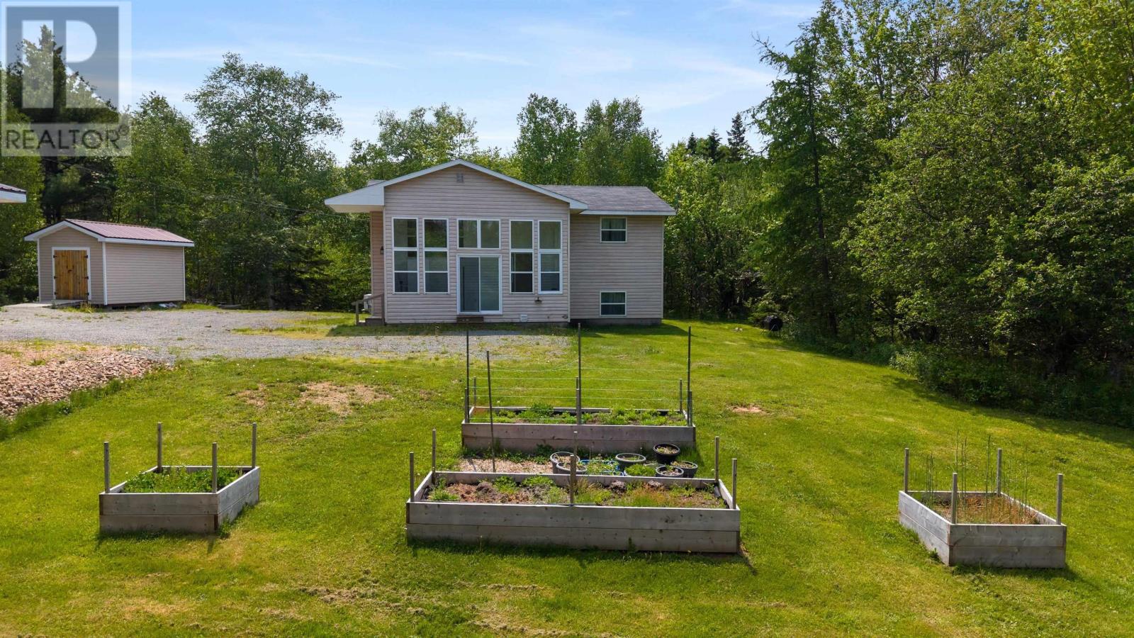 29 Allans Lane, Valley Mills, Nova Scotia  B0E 2Y0 - Photo 2 - 202501114