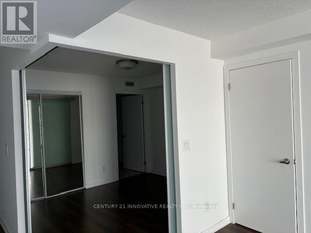 1001 - 38 Joe Shuster Way, Toronto, Ontario  M6K 0A5 - Photo 3 - W9356768