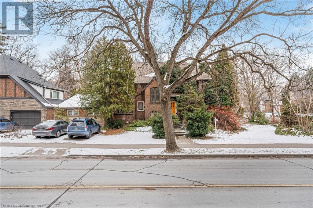 4 Forsyth Avenue N, Hamilton, Ontario  L8S 4E1 - Photo 1 - 40690411