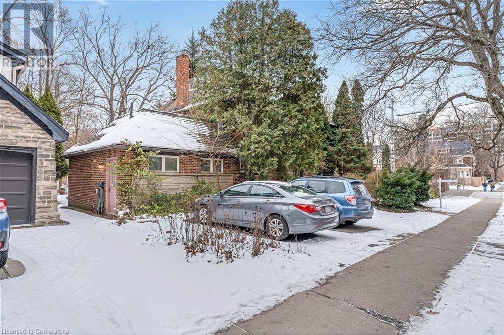 4 Forsyth Avenue N, Hamilton, Ontario  L8S 4E1 - Photo 7 - 40690411