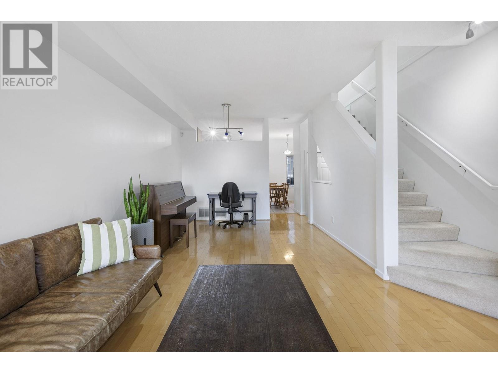 Property at 10 8433 BENNETT ROAD image 3