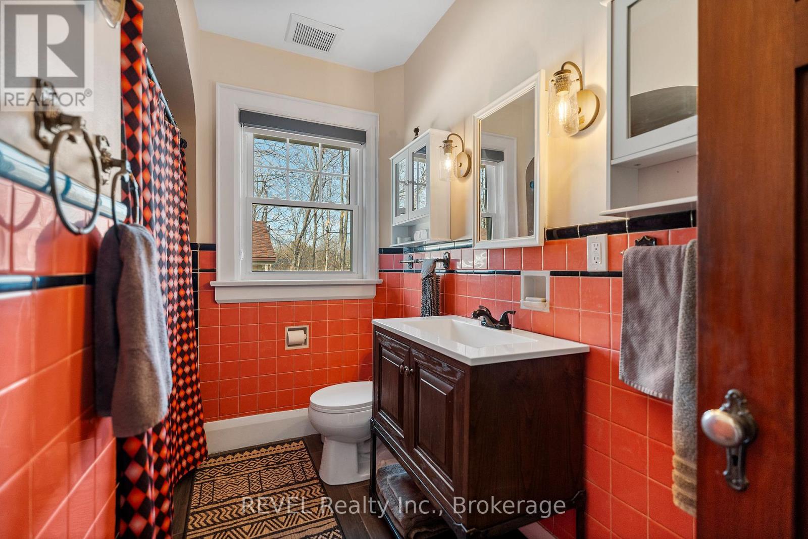 1210 Garrison Road, Fort Erie (Crescent Park), Ontario  L2A 1P1 - Photo 16 - X11929076