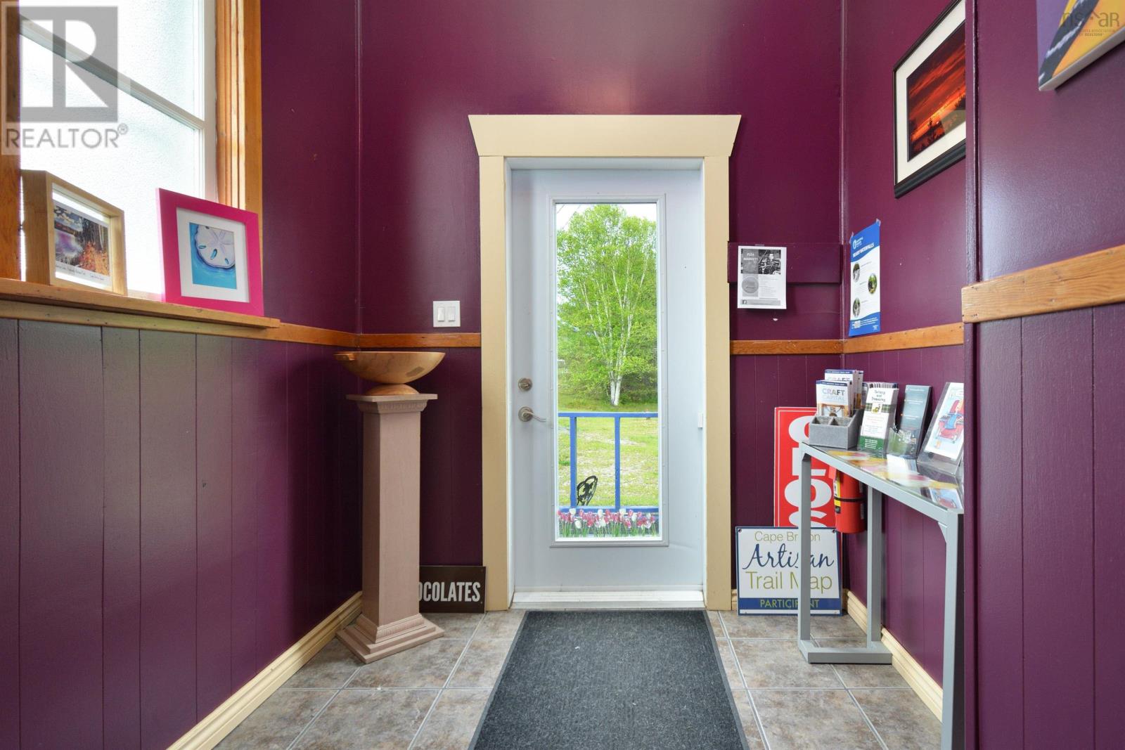 45943 Cabot Trail, Indian Brook, Nova Scotia  B0C 1H0 - Photo 5 - 202501133