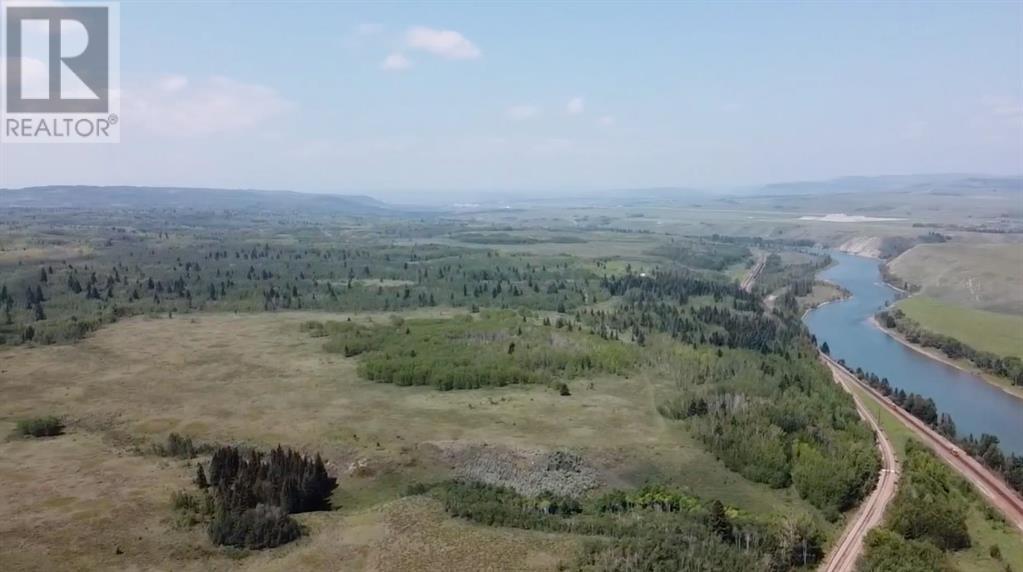 W:5 R:4 T:26 S:7 Q:se &ne,& Nw, Rural Rocky View County, Alberta  T0L 1N0 - Photo 1 - A2188412