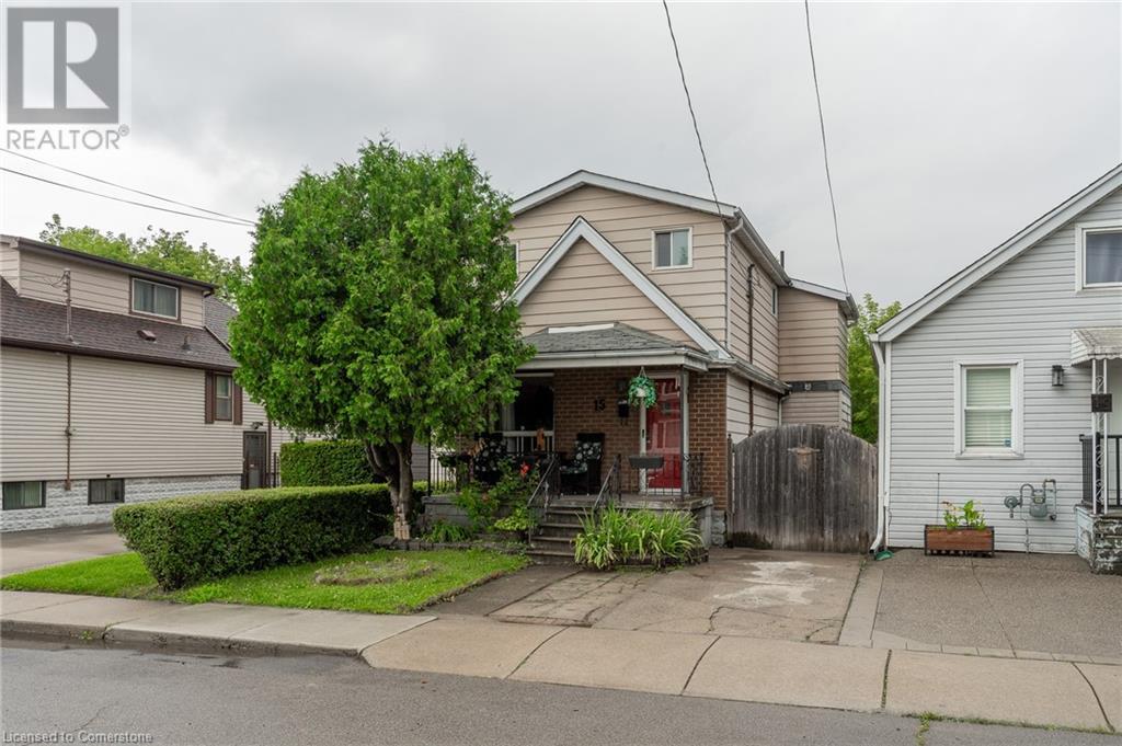 15 Agnes Street, Hamilton, Ontario  L8H 4H1 - Photo 1 - XH4205980